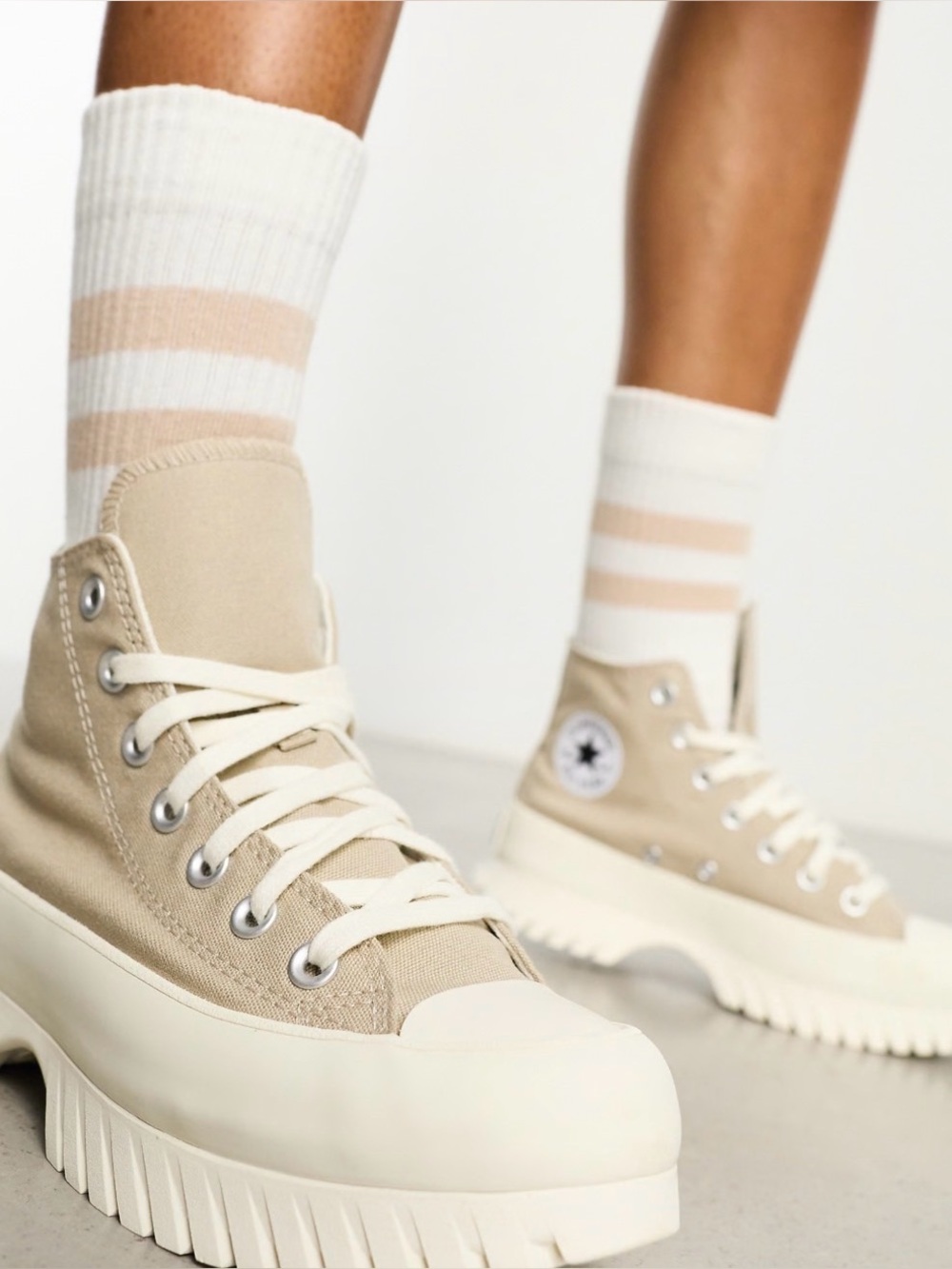 Converse Chuck Taylor All Star Lugged High Top Platform Sneakers Beige Women 7.5